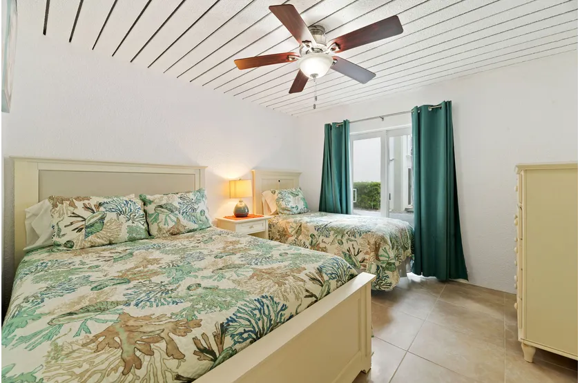 2 Bedroom Twin Beds