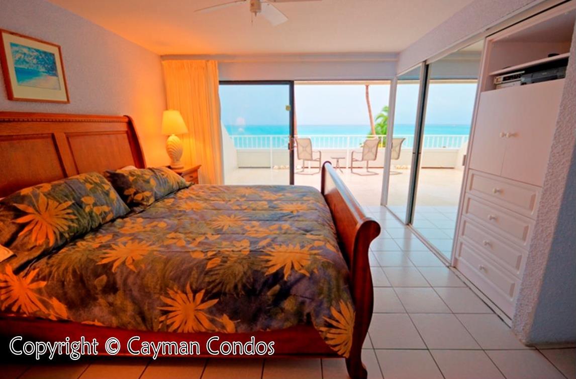 Master bedroom in an oceanfront unit with great walkout view